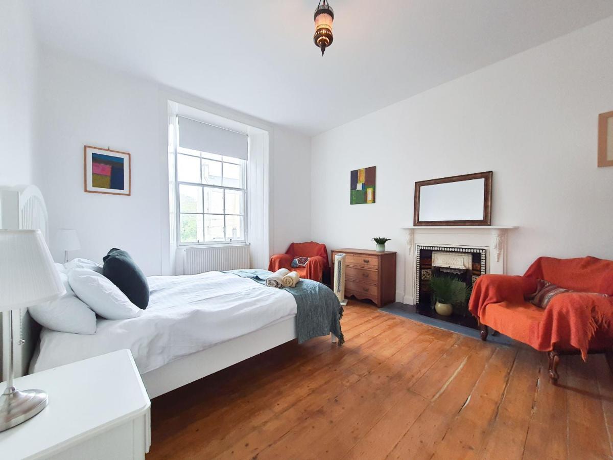 Edinburgh Charming Old Town Apartment Exterior photo